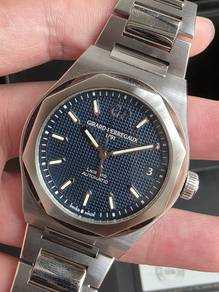 Girard Perregaux Laureato *42mm