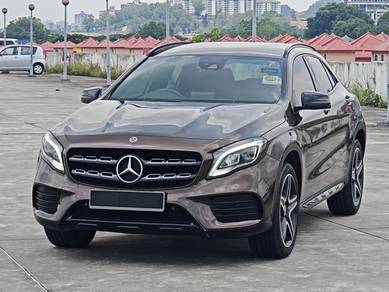 Mercedes Benz GLA250 250 4MATIC (CBU) in Puchong, SGR