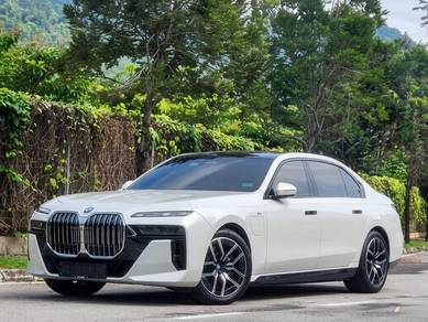 BMW 750i 50e xDRIVE M SPORT in Greenlane, PNG