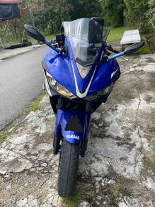 Yamaha R25
