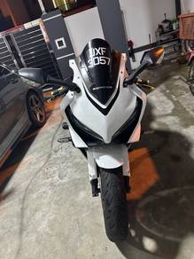 Honda CBR650R