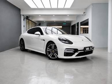 Porsche Panamera DIESEL in Petaling Jaya, SGR