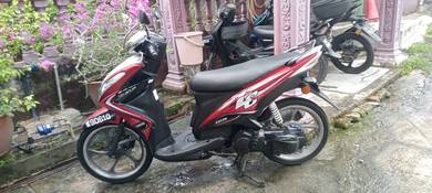 Yamaha EGO LC