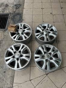 Original Toyota Land Cruiser 18”Rim PCD 5X150