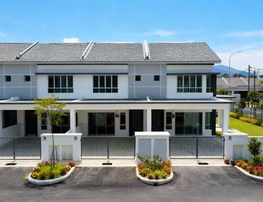 2-storey Terraced House For Sale in Mantin,NSN