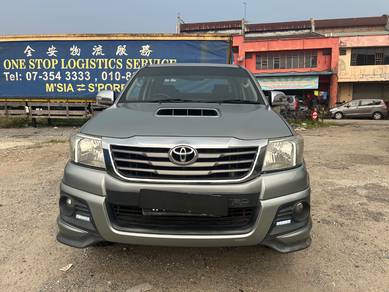 2015 Toyota Hilux G TRD SPORTIVO