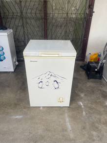 Hisense chesst deep freezer 100L berfungsi baik