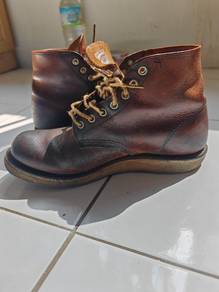 Red Wing 9111 boots 