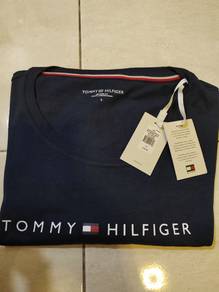 New Tommy Hilfiger women Tshirt size L