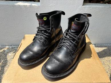 Dickies like doctor martens