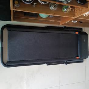 Urevo U1 Walking Pad and Handrail