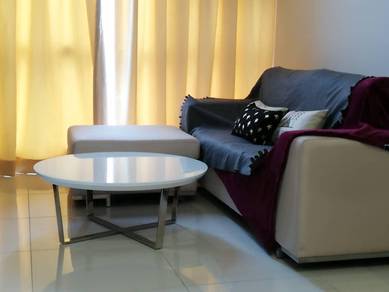 Condominium For Rent in The Robertson