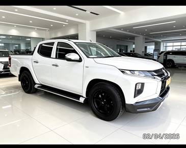 2021 Mitsubishi Triton QUEST