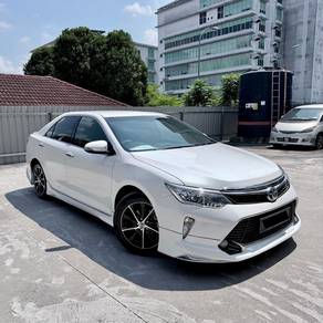 Toyota Camry HYBRID in Johor Bahru, JHR
