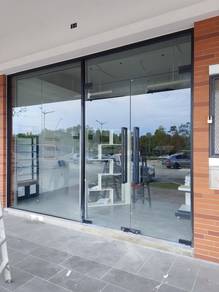 Powder coated aluminium shopfront