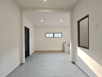 Terraced House For Sale in Batu Berendam,MLK