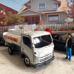 CFE264 2007 TOMY TOMICA Isuzu Elf N-Series ( Graft