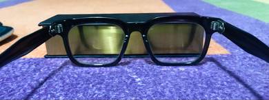Thick acetate glasse