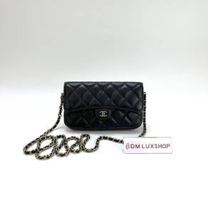 99% New Chanel 22C Black CF Phone Holder WOC GHW