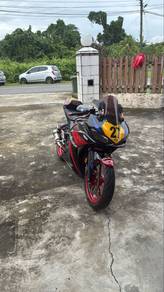 Yamaha R25