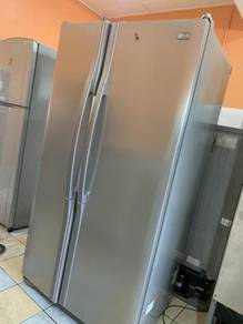 LG side by side doors Fridge Peti Sejuk Ais