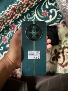 Realme 12+ 5G ( Pioneer Green )