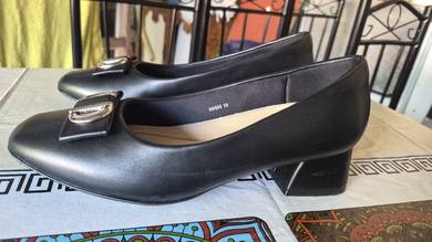 Tomaz Black Heels size 39