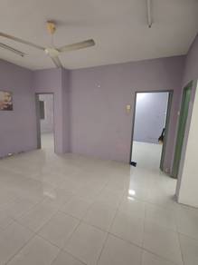 Apartment For Rent in Ria Apartments