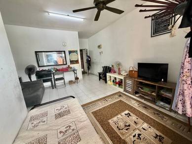 Apartment For Sale in Larkin Idaman Apartment