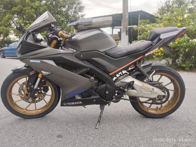Yamaha R15