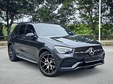 Mercedes Benz GLC300 300 4MATIC AMG LINE in Sungai Besi, KUL