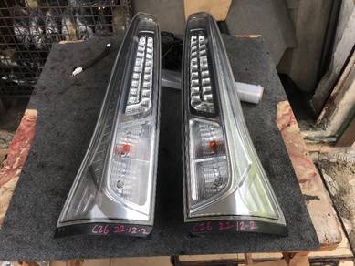 No 22-12-2 Lampu Nissan Serena C26 Japan