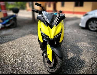Yamaha XMAX