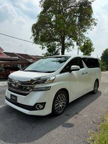 Toyota Vellfire in Kulai, JHR