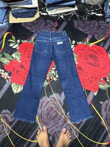 seluar jeans uniqlo saiz 27