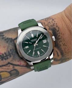 Custom Seiko Mod 42mm Green Nautilus Datejust on r