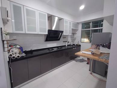 Condominium For Sale in Pinang Laguna