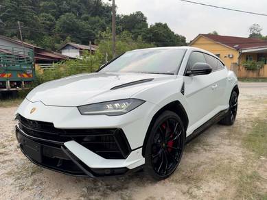 Lamborghini Urus SE in Juru, PNG
