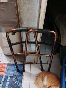 Folding Walker for Mobility Assistance