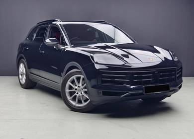 Porsche Cayenne BASE in Cheras, KUL