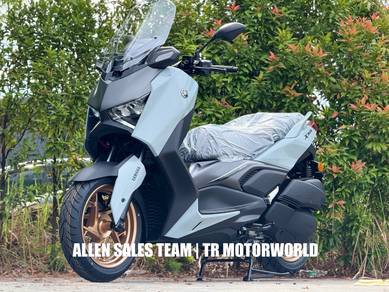 Yamaha XMAX