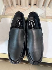 Bata Dress Shoes 831-6211 Size 9