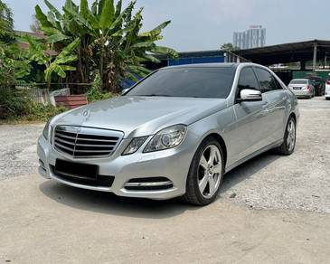 Mercedes Benz E300 300 AVANTGARDE (CKD) in Kajang, SGR