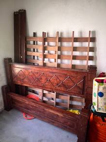 Katil Queen untuk dijual