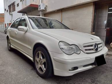 Mercedes Benz C200 200 K AVANTGARDE (CBU) in Kalumpang, SGR