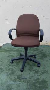 YE39R Kerusi Ofis Beroda Medium Back Chair Fabric