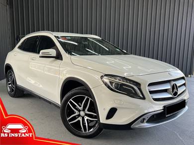 Mercedes Benz GLA250 250 4MATIC (CBU) in Kajang, SGR