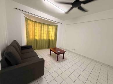 Apartment For Rent in Desa Dua Aman Puri