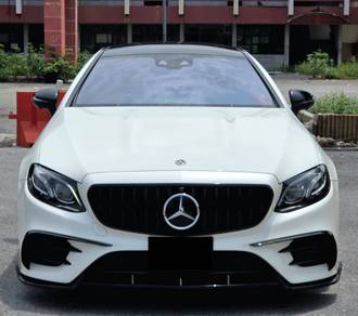 Mercedes Benz E200 200 COUPE AMG LINE in Cheras, SGR