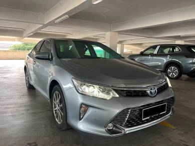 Toyota Camry HYBRID LUXURY in Bandar Puteri Puchong, SGR